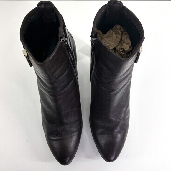 Aquatalia Dark Brown Leather Rouge Royal Heeled Ankle Boots Kate Middleton 11 - Picture 7 of 10